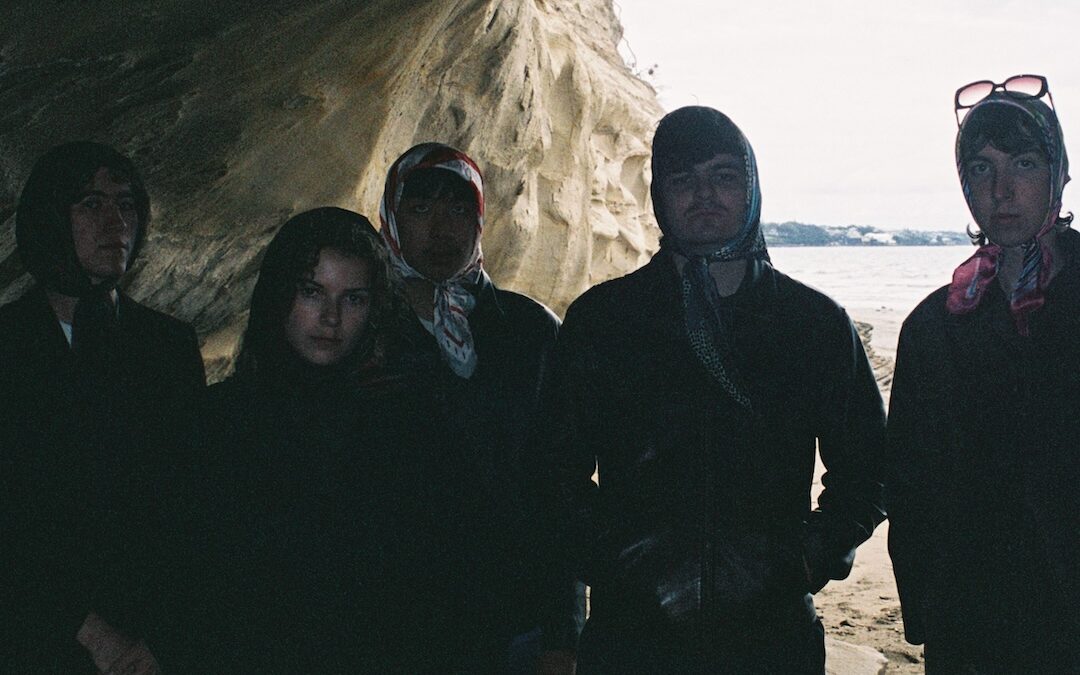 NZ’s Psycho Gab Control the Chaos in Jazzy New Single ‘Pianomen’ + Announce Debut EP!