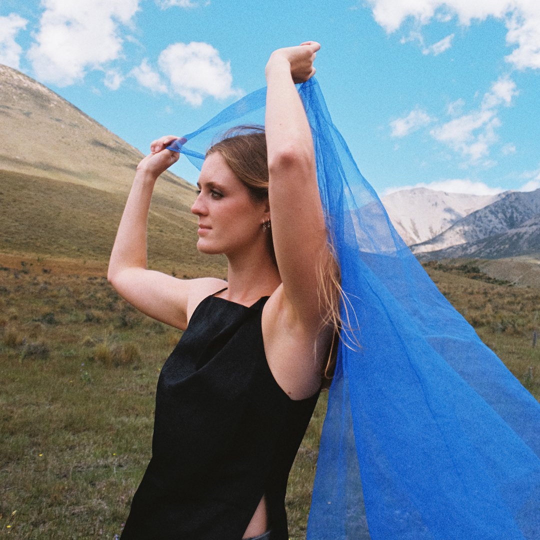 Ōtautahi’s CAITLIN Releases Indie Alternative EP <em>Guardrails</em>