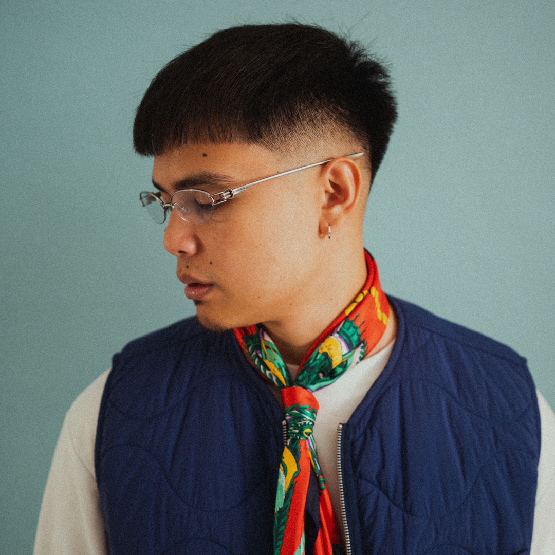 romiin Unpacks the Mess of Miscommunication with ‘One At A Time’, his First Release in Over Two Years